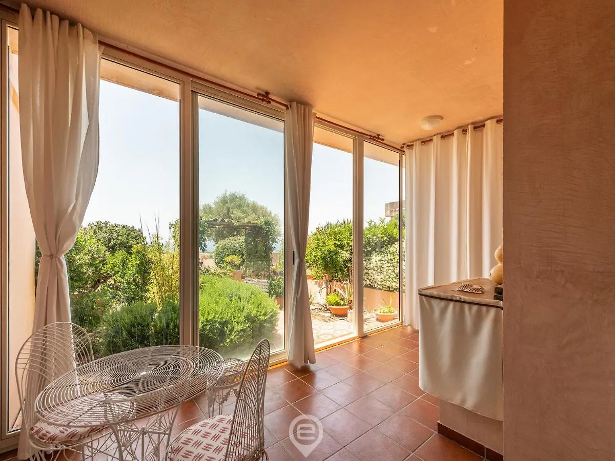 Rosemary Apartment Capitana Italien